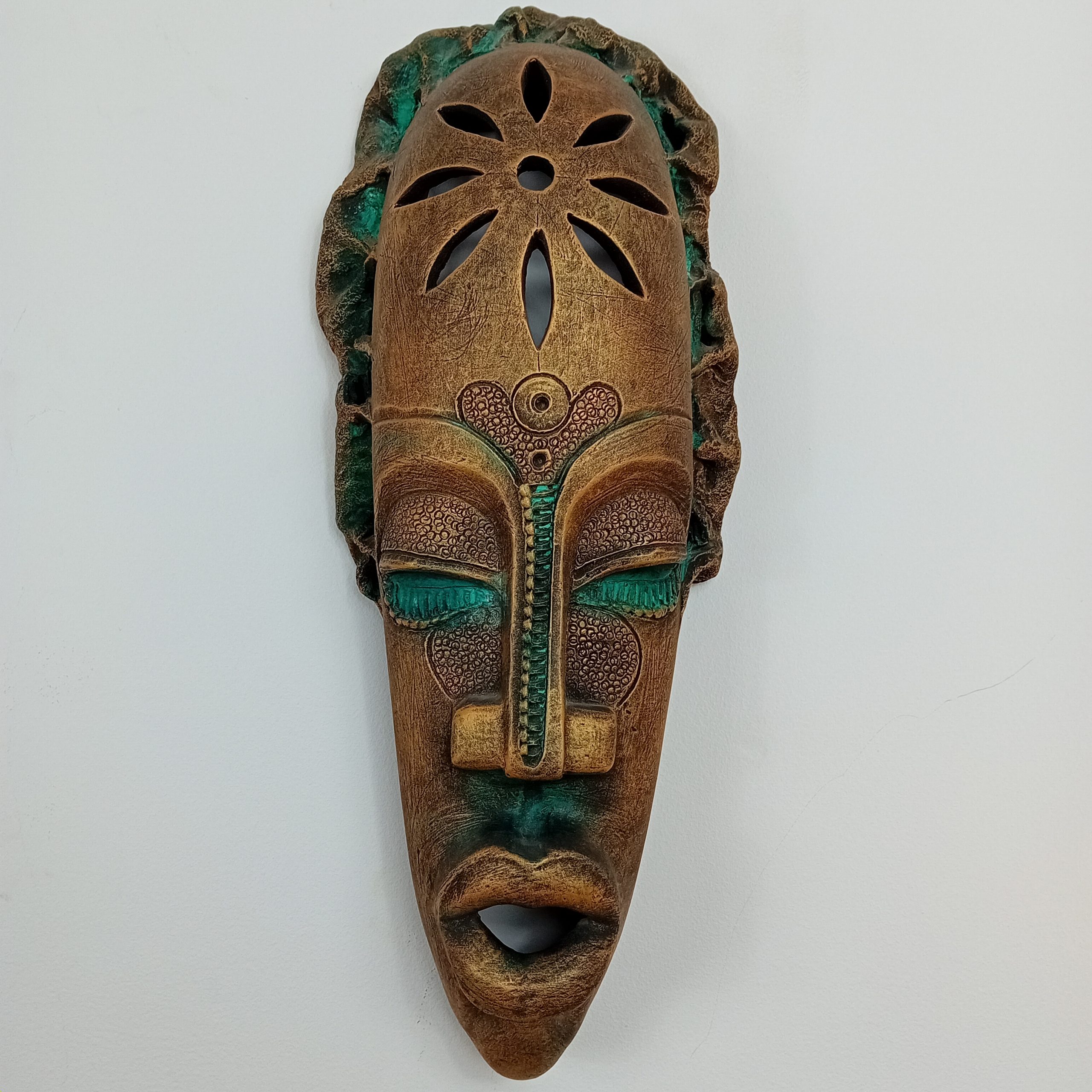 Masque céramique Africain applique