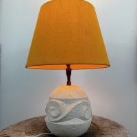 Pied de lampe en Pierre du Gard signée Albert TORMOS