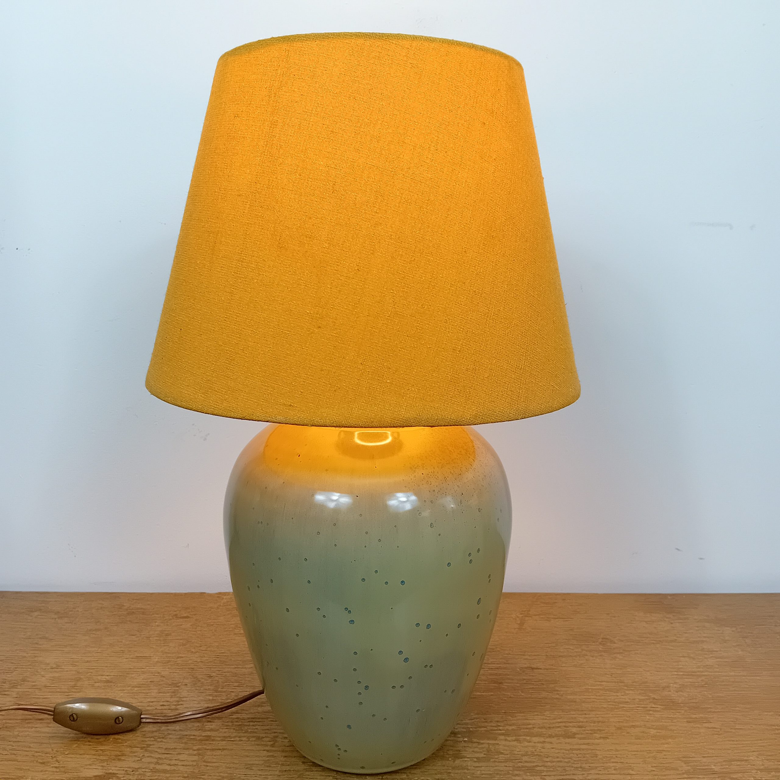 Pied de lampe vert Olive et nucléations de Marius BESSONE 1929-2001 Vallauris