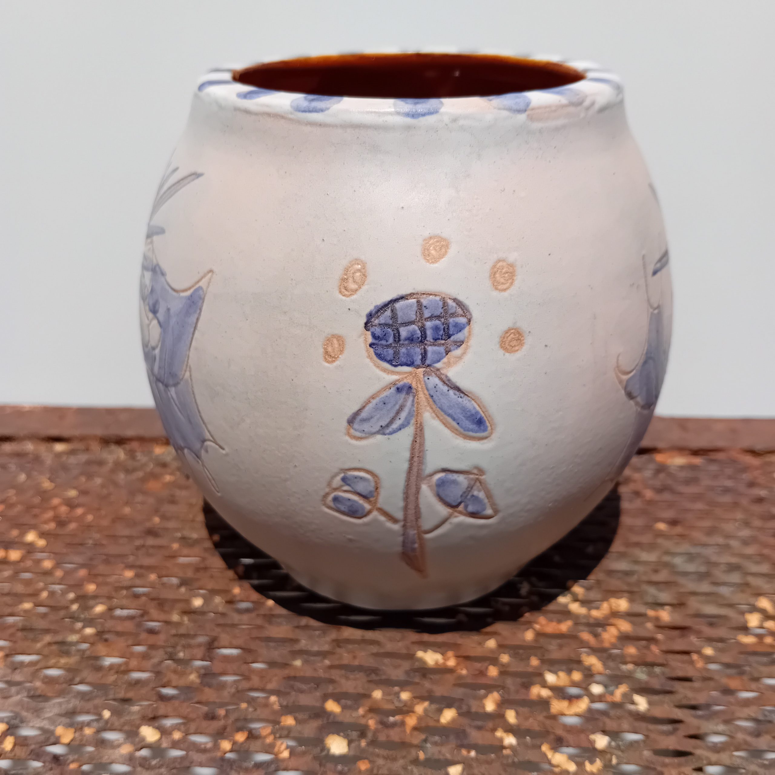 vase-marie-madeleine-jolly-chardons.jpeg