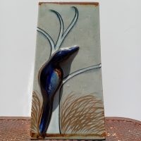 Vase oiseau céramique artistique à décor d’oiseau bleu en relief et inspiration japonisante