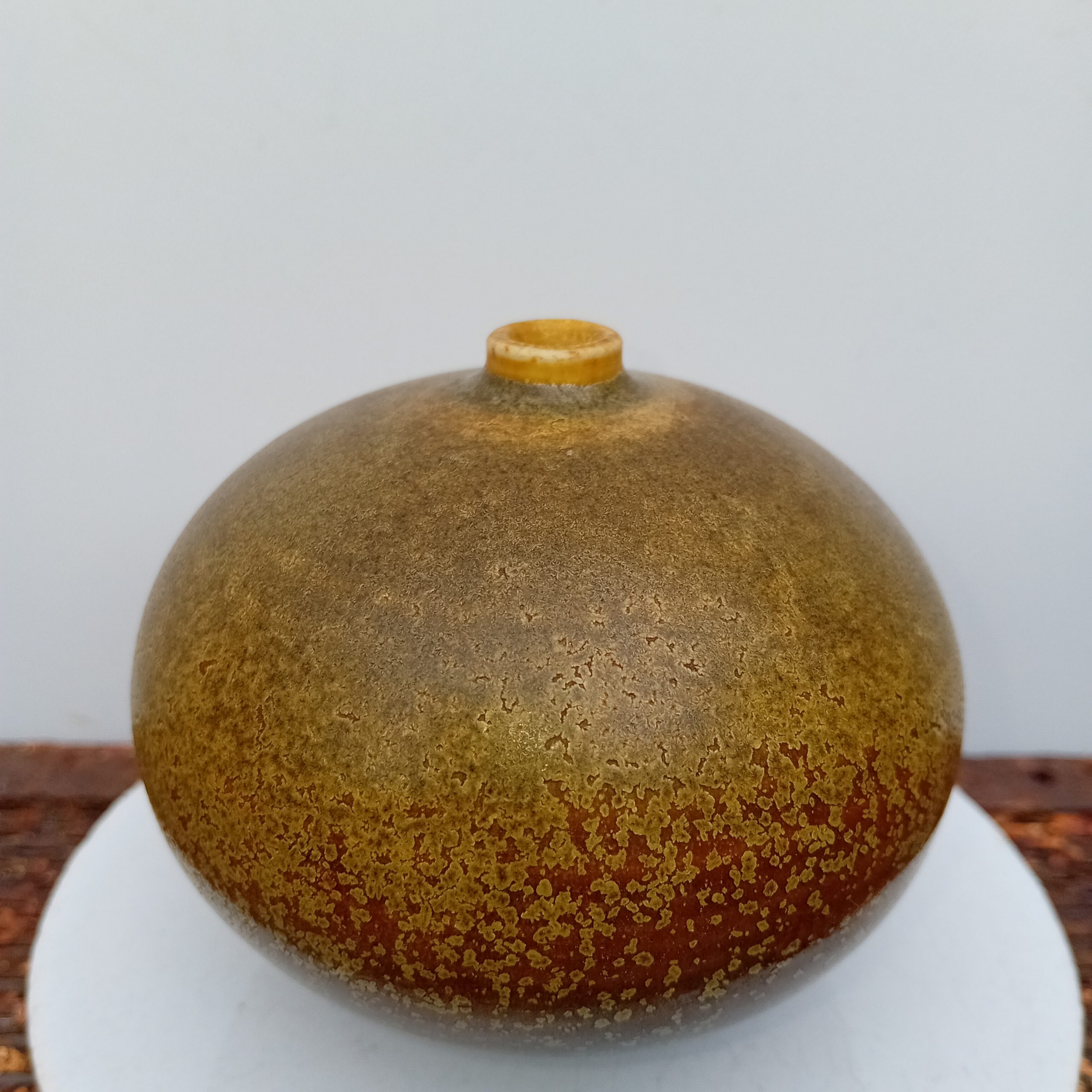 vase-ceramique-gblm-vintage-genevieve-baptendier-laurence-molinard.jpeg