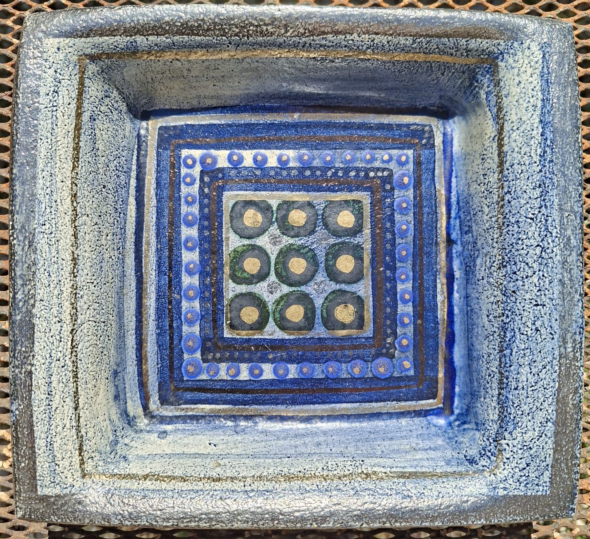 vide-poche-bleu-georges-pelletier-bordure-argentee.jpg